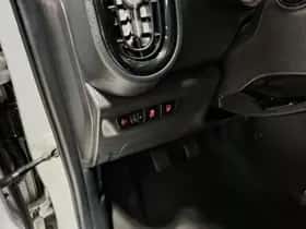 Kia Picanto (2021) thumbnail 18