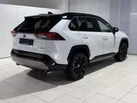 Toyota RAV4 (2024) thumbnail 10