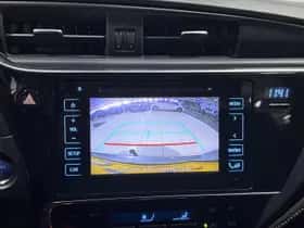 Toyota Auris (2016) thumbnail 15