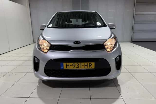 Kia Picanto (2020) thumbnail 2