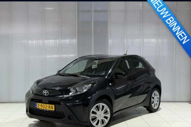 Toyota Aygo (2024) thumbnail 1