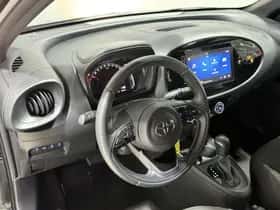 Toyota Aygo (2024) thumbnail 2
