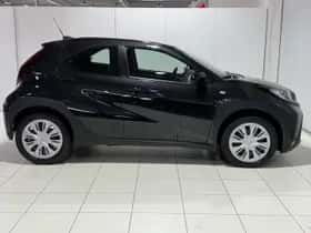 Toyota Aygo (2024) thumbnail 14