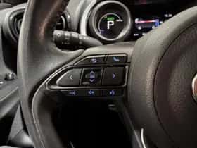 Toyota Yaris (2022) thumbnail 16