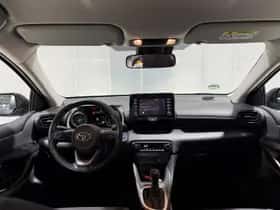 Toyota Yaris (2022) thumbnail 5