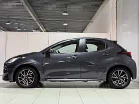 Toyota Yaris (2022) thumbnail 9