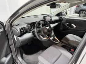 Toyota Yaris (2022) thumbnail 10