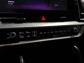 Kia Sportage (2022) thumbnail 17