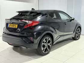 Toyota C-HR (2019) thumbnail 26