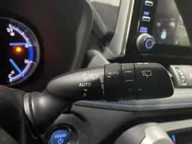 Toyota RAV4 (2019) thumbnail 29