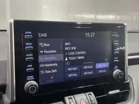 Toyota RAV4 (2019) thumbnail 5