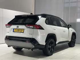 Toyota RAV4 (2019) thumbnail 9