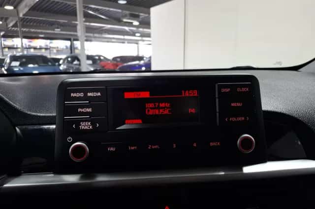 Kia Picanto (2022) thumbnail 14