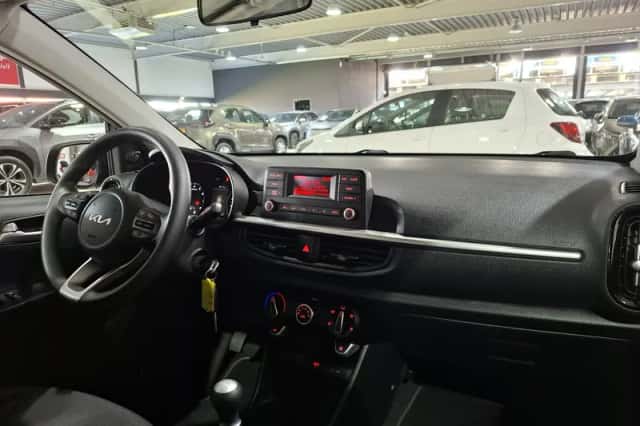 Kia Picanto (2022) thumbnail 10