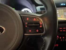 Kia Niro (2019) thumbnail 12