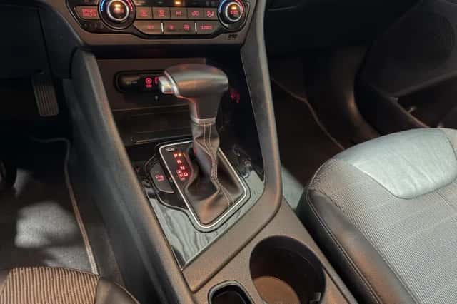 Kia Niro (2019) thumbnail 21