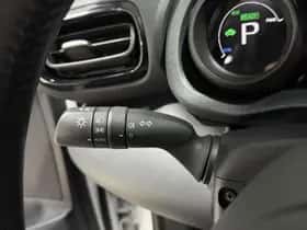Toyota Yaris Cross (2024) thumbnail 11