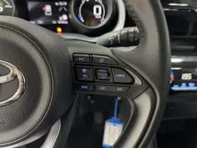 Toyota Yaris Cross (2024) thumbnail 13