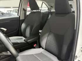 Toyota Yaris Cross (2024) thumbnail 4