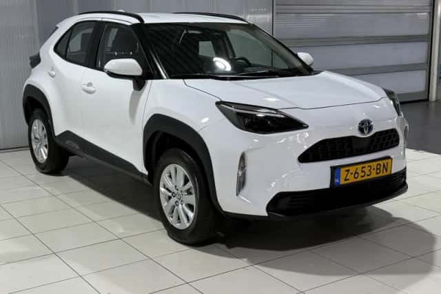 Toyota Yaris Cross (2024) thumbnail 6