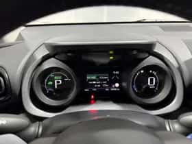 Toyota Yaris (2021) thumbnail 13