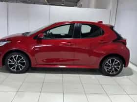 Toyota Yaris (2021) thumbnail 6