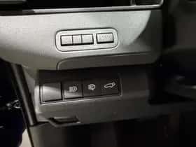 Toyota bZ4X (2026) thumbnail 22