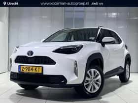 Toyota Yaris Cross (2024) thumbnail 1