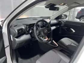 Toyota Yaris Cross (2024) thumbnail 10