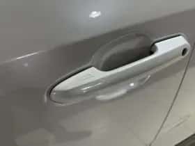 Toyota RAV4 (2025) thumbnail 27