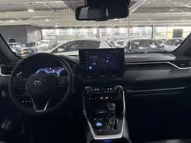 Toyota RAV4 (2025) thumbnail 4