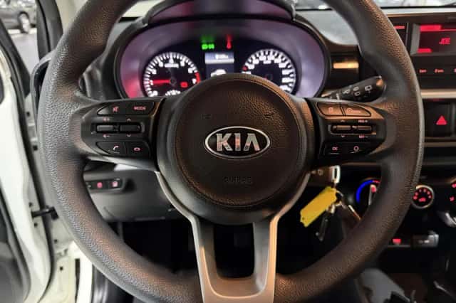 Kia Picanto (2021) thumbnail 11