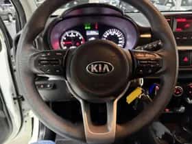 Kia Picanto (2021) thumbnail 11