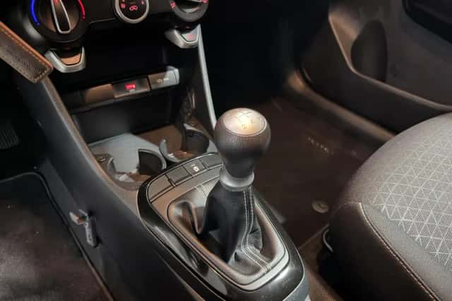 Kia Picanto (2021) thumbnail 16