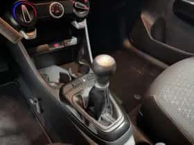 Kia Picanto (2021) thumbnail 16
