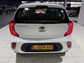 Kia Picanto (2021) thumbnail 23