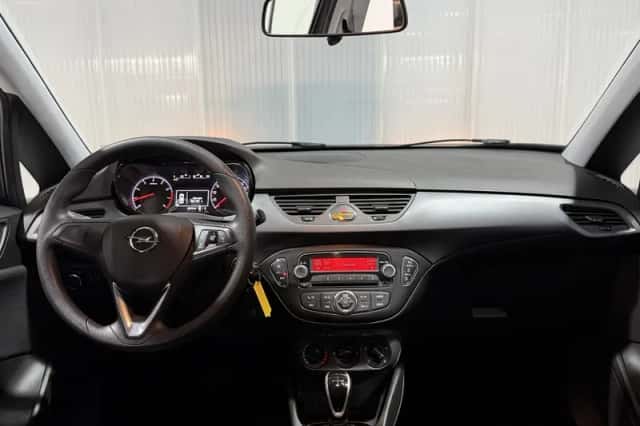 Opel Corsa (2015) thumbnail 4
