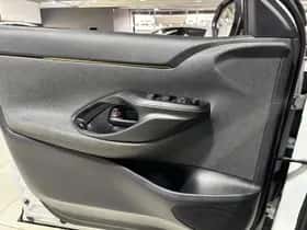 Toyota Yaris Cross (2022) thumbnail 11