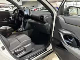Toyota Yaris Cross (2022) thumbnail 6