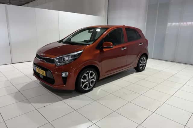 Kia Picanto (2022) thumbnail 3