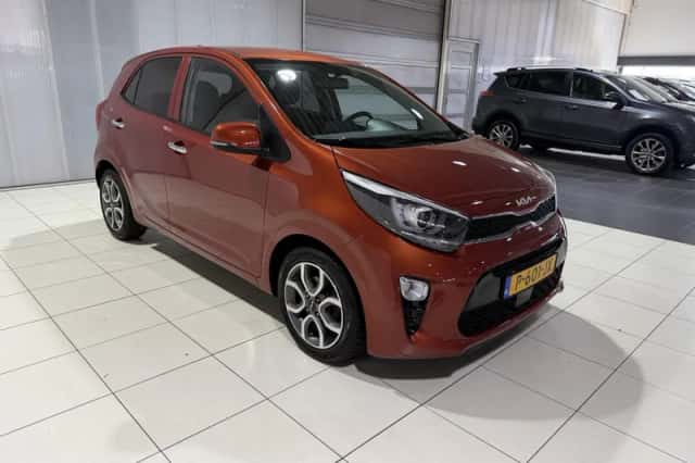 Kia Picanto (2022) thumbnail 7