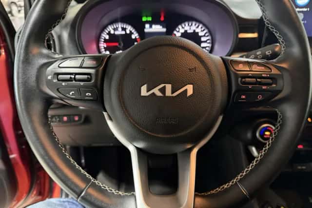 Kia Picanto (2022) thumbnail 10