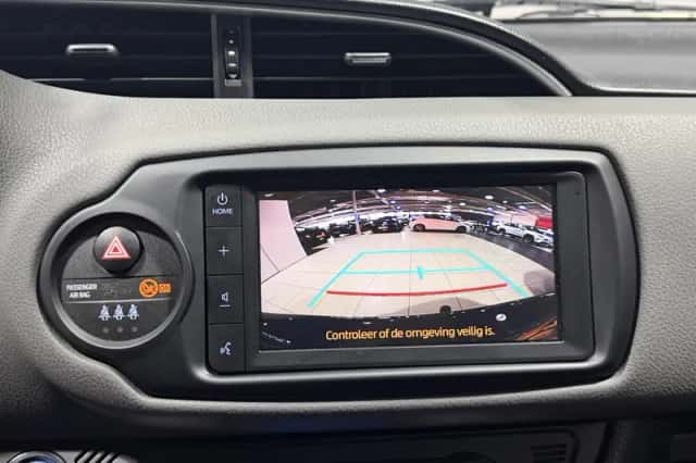 Toyota Yaris (2019) thumbnail 21