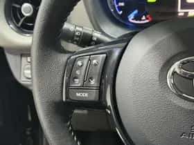 Toyota Yaris (2019) thumbnail 9