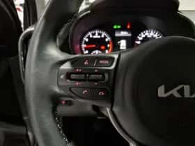 Kia Picanto (2023) thumbnail 12
