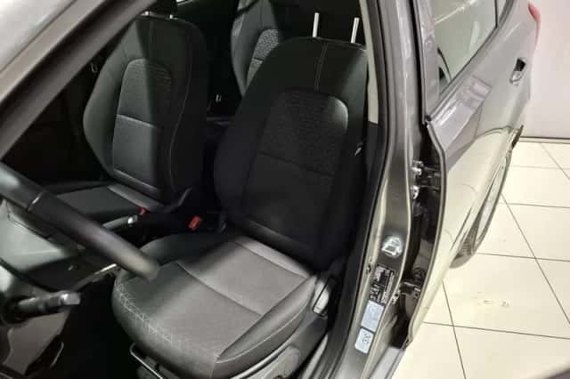 Kia Picanto (2023) thumbnail 19