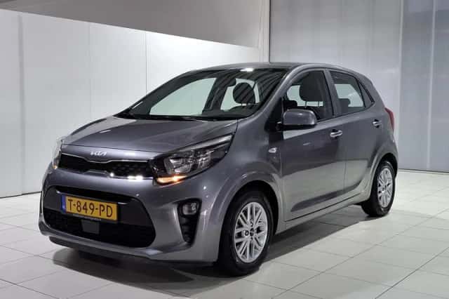Kia Picanto (2023) thumbnail 5