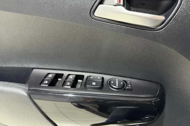 Kia Picanto (2023) thumbnail 13