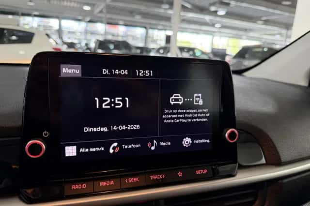Kia Picanto (2023) thumbnail 14