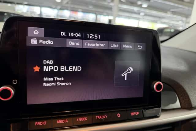 Kia Picanto (2023) thumbnail 15